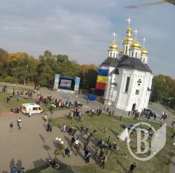 300-річчя Катерининської церкви з висоти пташиного лету – фото, відео 300-річчя Катерининської церкви з висоти пташиного лету – фото, відео